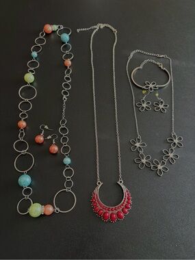 Paparazzi jewelry set